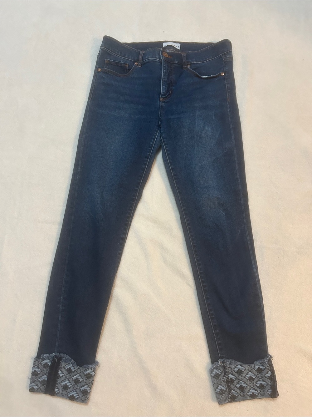LOFT Women’s Jeans Dark Blue Skinny with Patterned Cuffs - Size 28